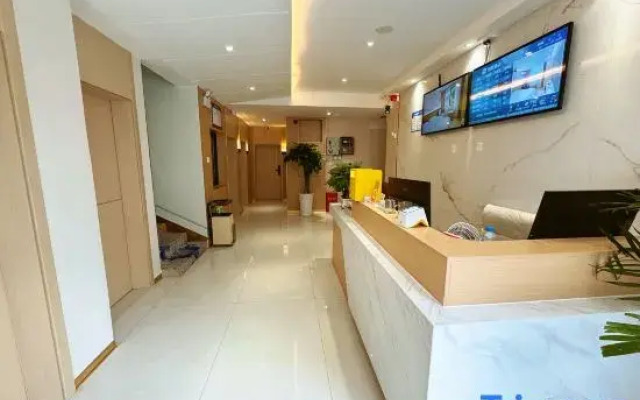 Yueting Hotel (Zhongjiang Kuishan Park)