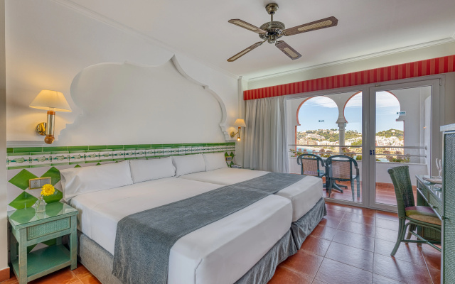 Playacalida Hotel