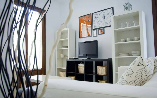 Apartamentos Doña Elvira Carreteria