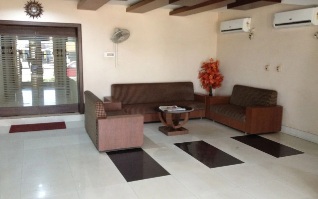 Hotel Siddharth Regency