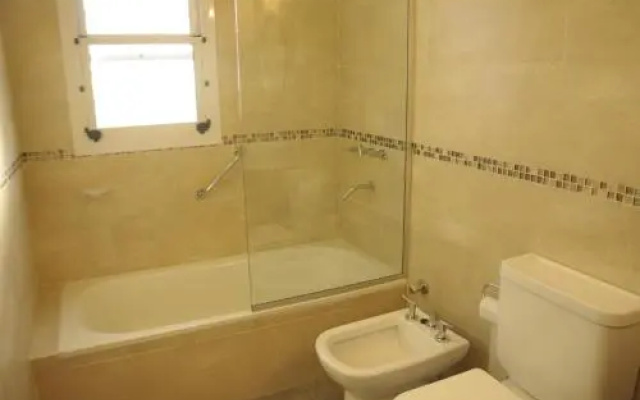 Lom Suites
