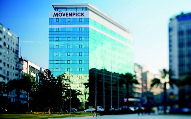 Movenpick Hotel Izmir вид на фасад