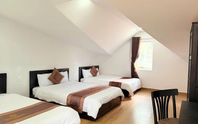 Uyen Phuong Hotel