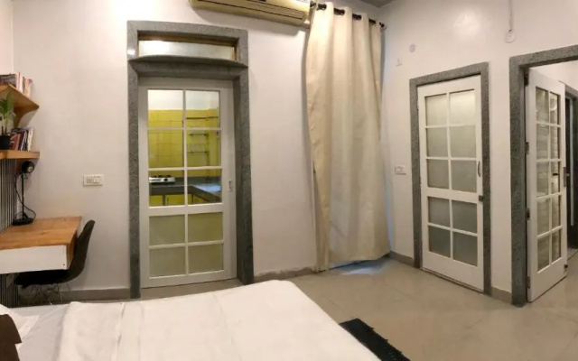 House 44 2BHK