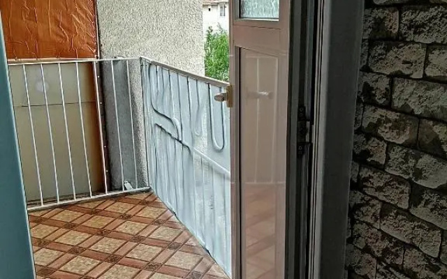 Eden Apartman