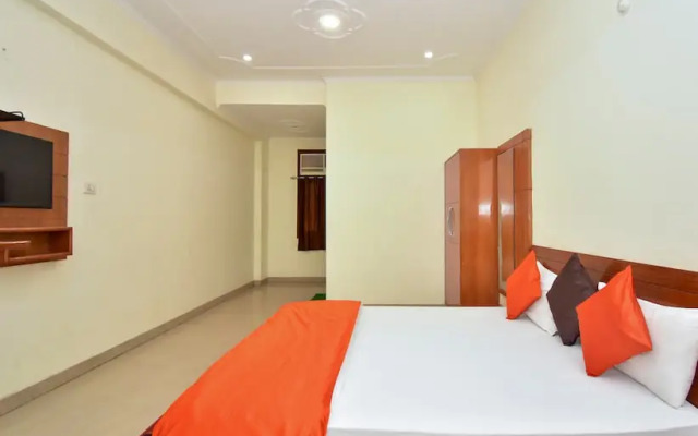 Hotel Vrindavan Garden