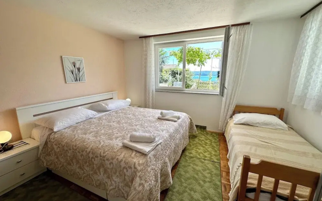 Apartman Mona 2