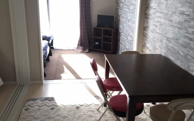 Отель Modan Room Хаката комната для гостей