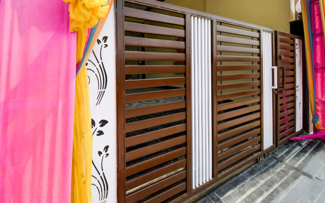 Townhouse Oak Gorakhpur Bharat Mata Mandir