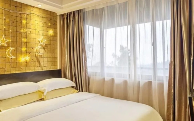 Lanzone Resort