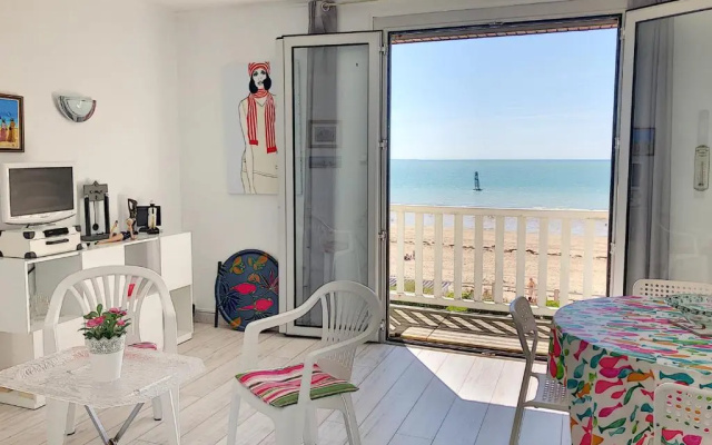 Appartement Jullouville, 2 pièces, 2 personnes - FR-1-361-154
