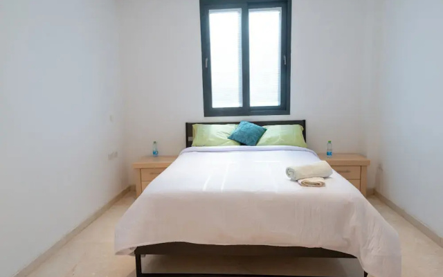 Grace Holon Villa & Pool