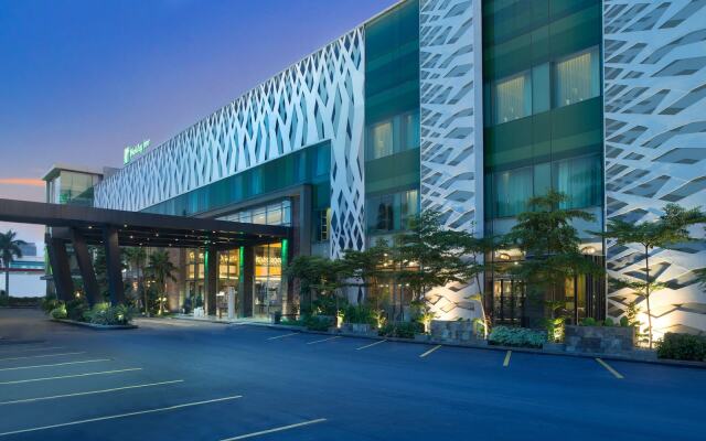 Discount [50% Off] Hotel Santika Cikarang Indonesia | Hotel Tonight Code