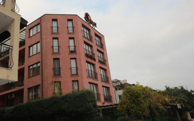 Menada Sun Apartments