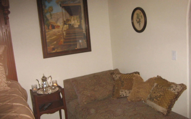 Chantico Inn