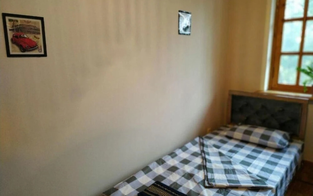 Park Bobur Apt 5x
