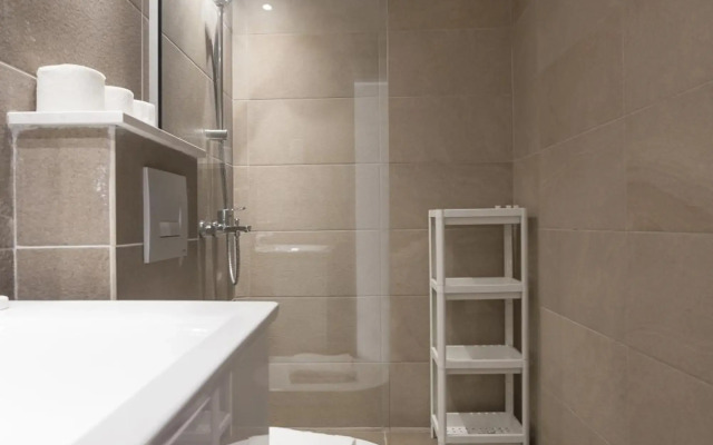 Gevoni Deluxe Suites