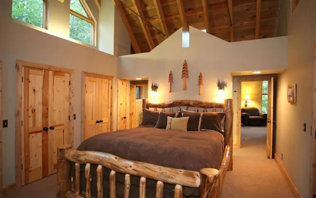 Deer Run by Stewart Mountain Lodging