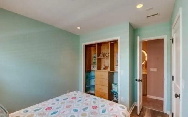 Sweet N Salty 3 Bedroom Townhouse