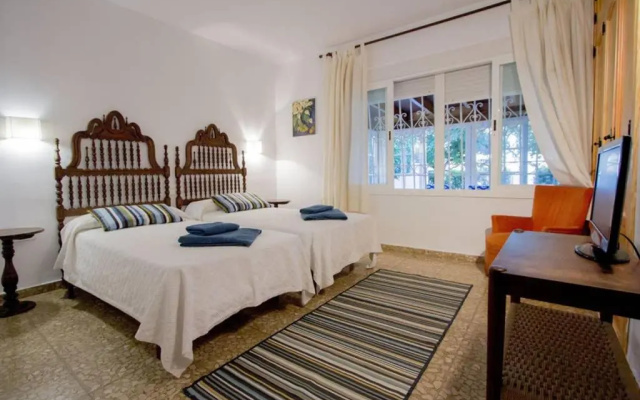 Casa Alboran Beachfront 9pax