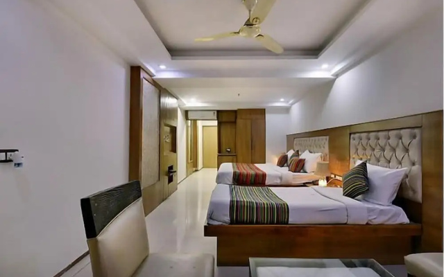Hotel Lotus Paradise