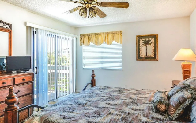 SC266 Sea Woods by RedAwning