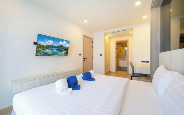 Ozone 1BR Signature Junior Suite
