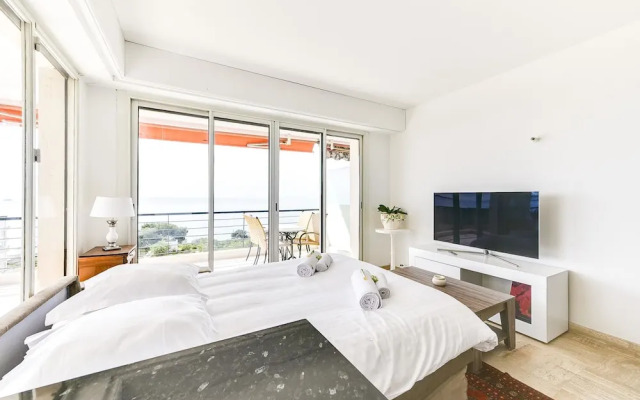 Le Roc Apartment 2 - Near Palace of Festivals and Conferences