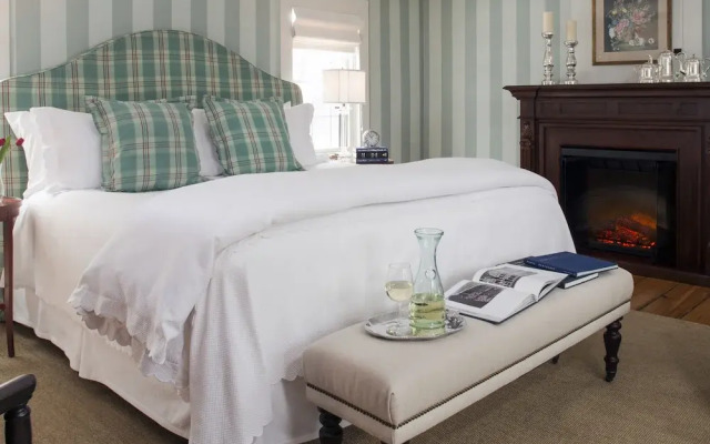 Chatham Gables Inn