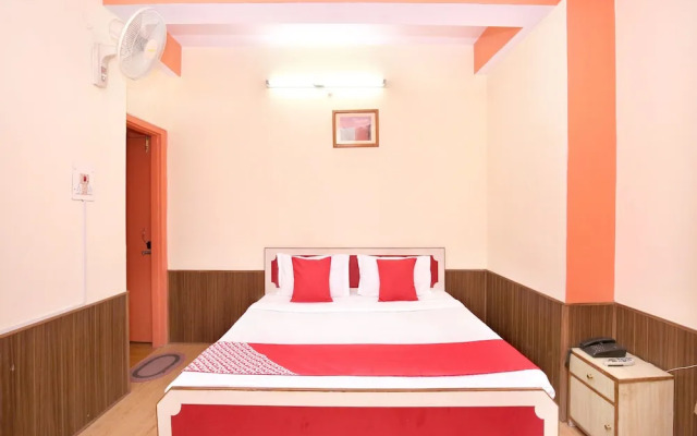 OYO 12242 Home 1RK Shoghi