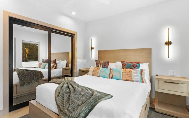 Ina's Way Townhomes, Unit D