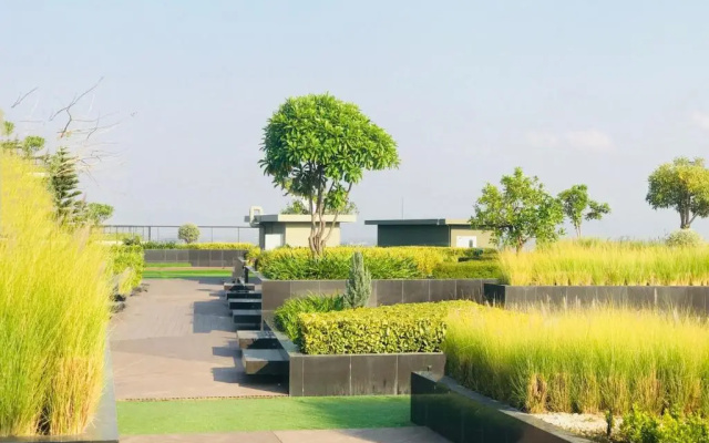 Astra Suites Central