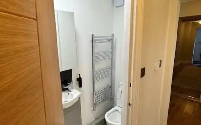 Charming Notting Hill Basement Flat With Garden