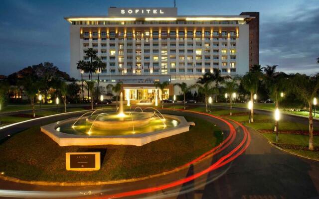 Отель Sofitel Rabat Jardin des Roses вид на фасад