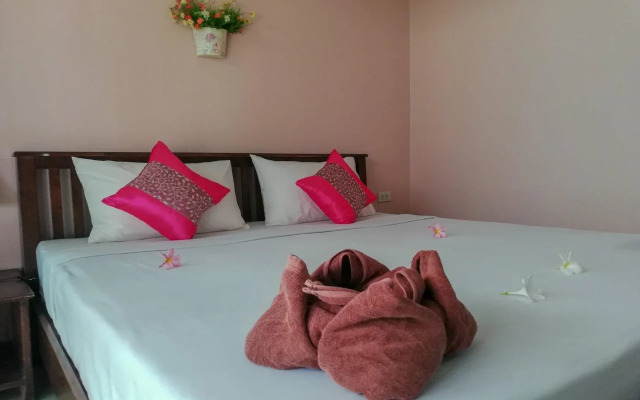 Lanta Wild Beach Resort