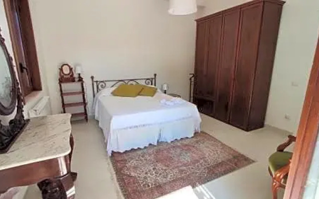 LeTreDonne-Villa con piscina