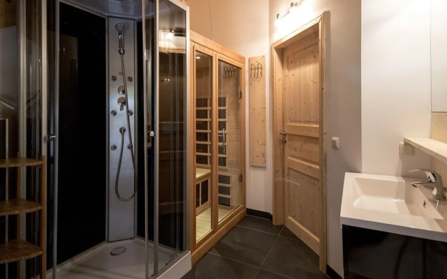 Luxurious Chalet Near Ski Area in Murau