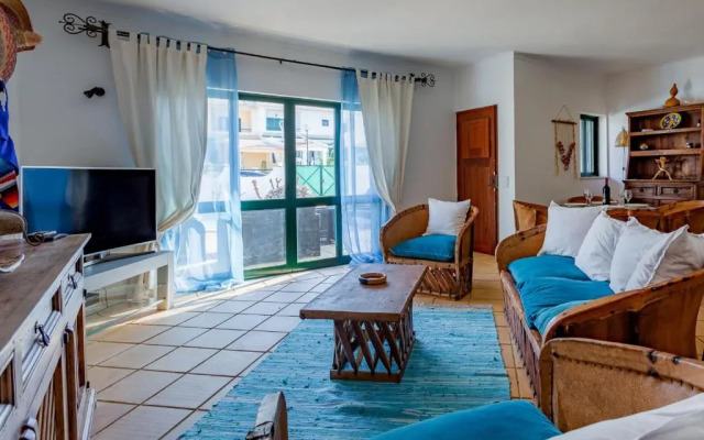 Sunny 2BDR House W/ Private Pool by LovelyStay