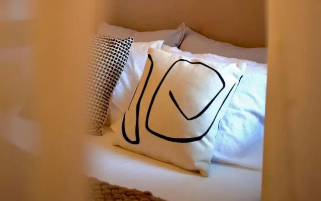 Carmen Art Hotel
