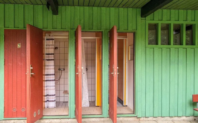 6 Person Holiday Park Home in Grindsted