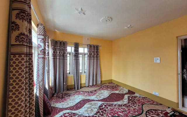 OYO HOME IAE602 Safyan Homestay