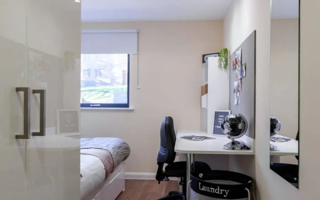 Ensuite Rooms for STUDENTS Only-BANGOR