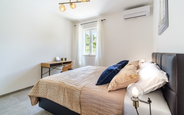 House Villa Gold