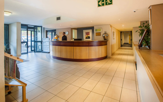 Road Lodge Centurion