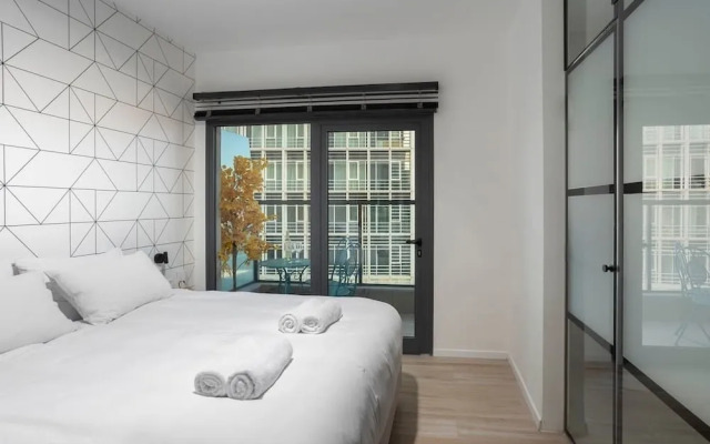 3BR Penthouse on Rothschild by HolyGuest