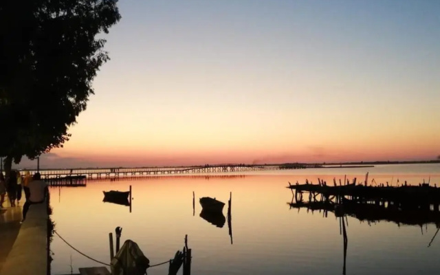 Vista Lago Panorama