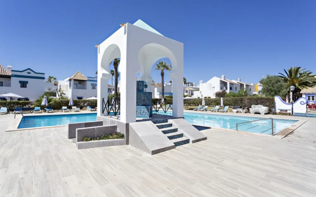 QV 210 - Black White Apartment - Quinta Velha