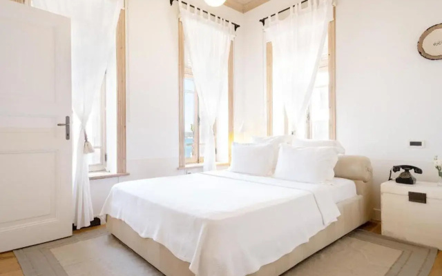 Nars Ilica Hotel Beach
