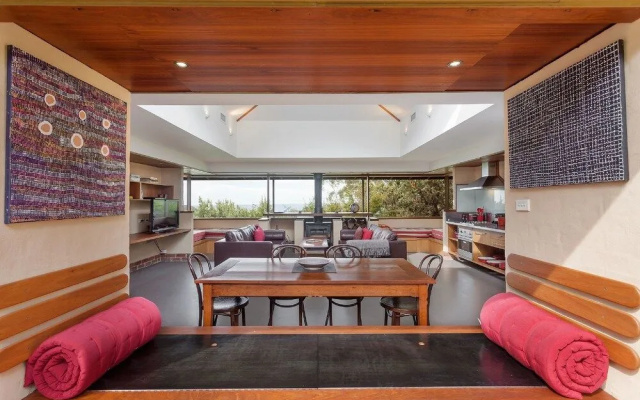 Summer House