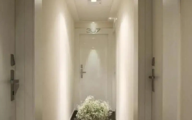 Hotel Ines